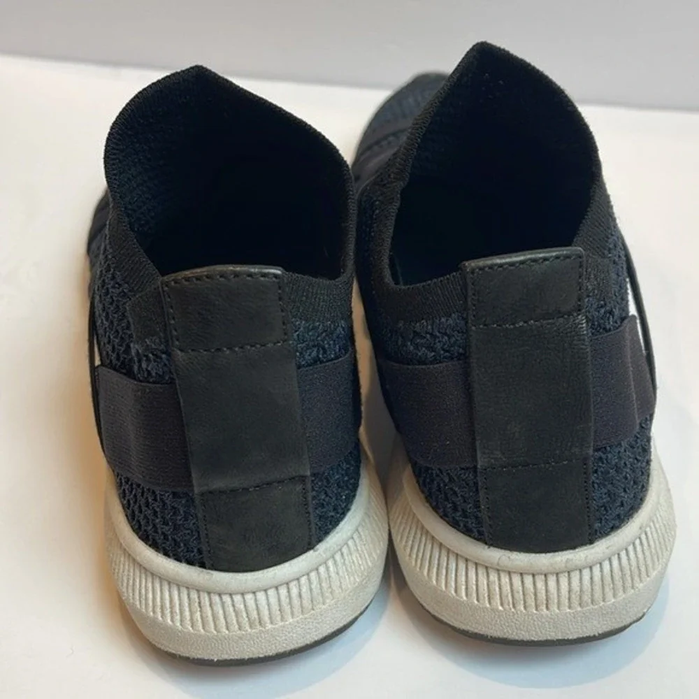 Eileen Fisher Xanady Blue‎ Black Knit Sneakers 6